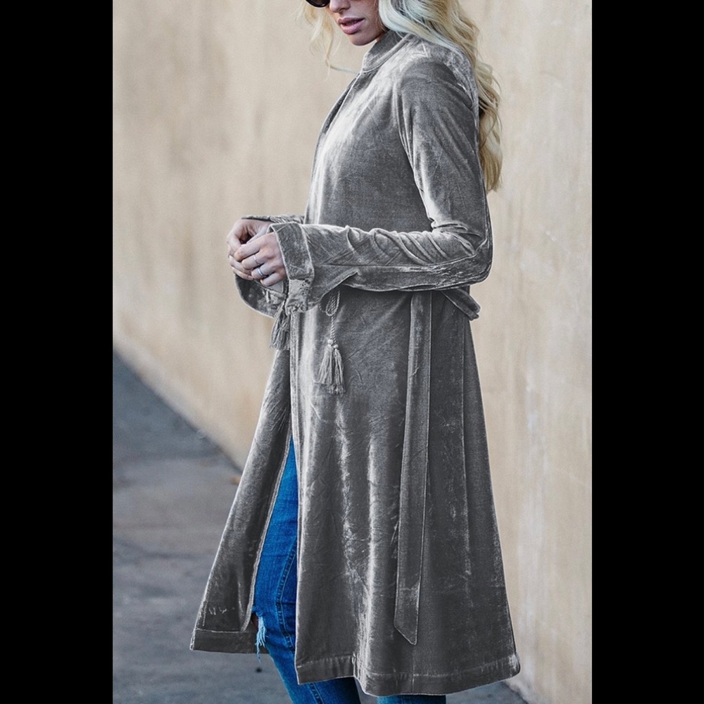 Velvet Duster - Picture 2 of 6